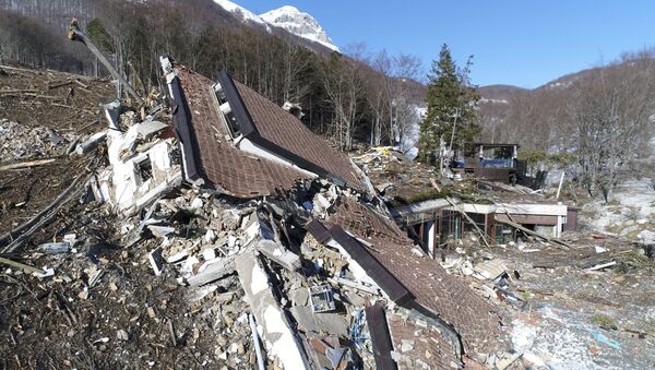 This frame taken from an aerial video shows the rubble of the Hotel Rigopiano which was buried by an avalanche in January, near Farindola, central Italy, Thursday, Feb. 16, 2017 - Sputnik International