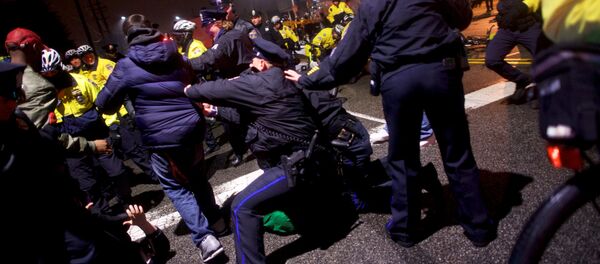 Police clash with fans celebrating the Philadelphia Superbowl LII victory over the New England Patriots in Philadelphia, Pennsylvania U.S. February 5, 2018 Police clash with fans celebrating the Philadelphia Superbowl LII victory over the New England Patriots in Philadelphia, Pennsylvania U.S. February 5, 2018 - Sputnik International