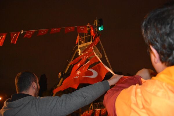 Turkish flags in Izmir, Turkey Turkish flags in Izmir, Turkey - Sputnik International