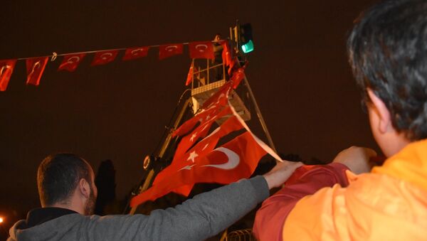 Turkish flags in Izmir, Turkey - Sputnik International