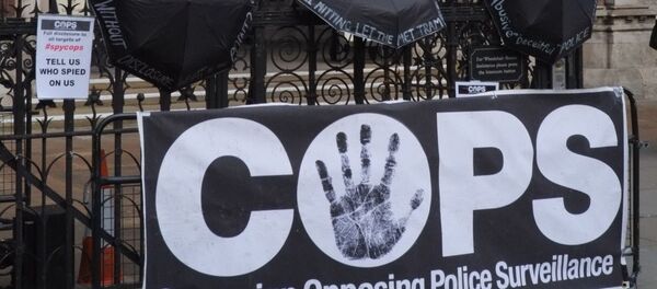 COPS Campaign Stall Outside Royal Court of Justice, London © Sputnik 2018 COPS Campaign Stall Outside Royal Court of Justice, London © Sputnik 2018 - Sputnik International