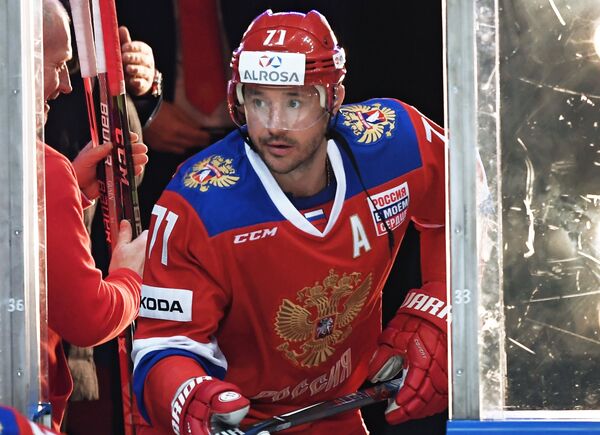 Team Russia's Ilya Kovalchuk before the friendly hockey match between Team Russia and Spartak Team Russia's Ilya Kovalchuk before the friendly hockey match between Team Russia and Spartak - Sputnik International