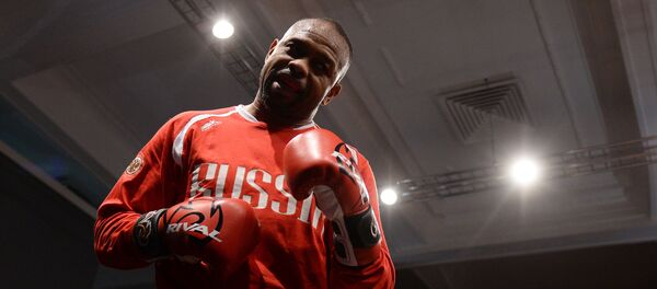 Boxer Roy Jones Jr. during training before his upcoming fight with boxer Enzo Maccarinelli in Moscow. (File) - Sputnik International