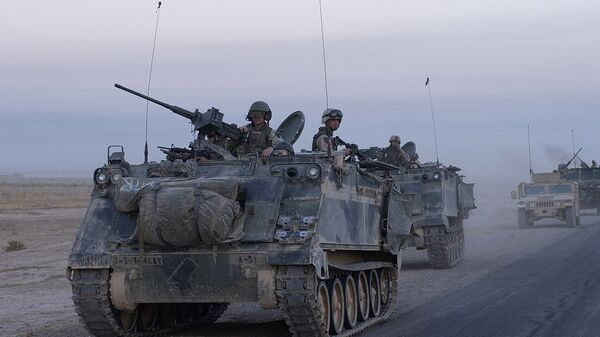 A US M113 deployed in Iraq - Sputnik International