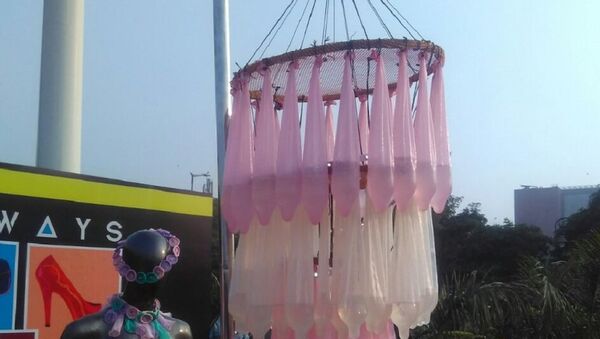 Unique Exhibition of Condom Artworks in New Delhi Ahead of V-Day - Sputnik International