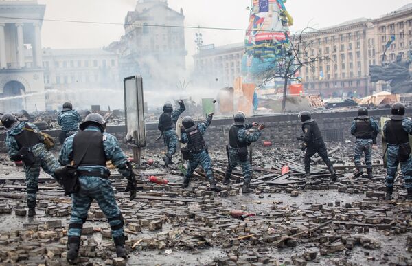 Police officers are seen on Maidan Nezalezhnosti square in Kiev, where clashes began between protesters and the police. (File) Police officers are seen on Maidan Nezalezhnosti square in Kiev, where clashes began between protesters and the police. (File) - Sputnik International