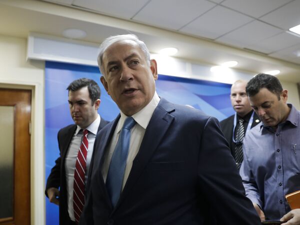 Israeli Prime Minister Benjamin Netanyahu arrives for a cabinet meeting in Jerusalem, Wednesday, Jan. 3, 2018 - Sputnik International
