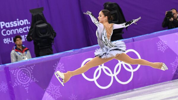 Olympic Athlete from Russia Alina Zagitova performs her short program during the women's figure skating competition at the 2018 Winter Olympics in Pyeongchang - Sputnik International