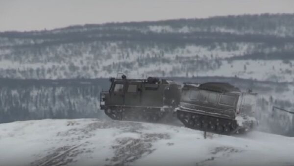 Northern Fleet Tests Aleut Snow & Swamp-Going Vehicle - Sputnik International