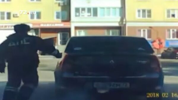 Screengrab from epic car chase in Siberia - Sputnik International