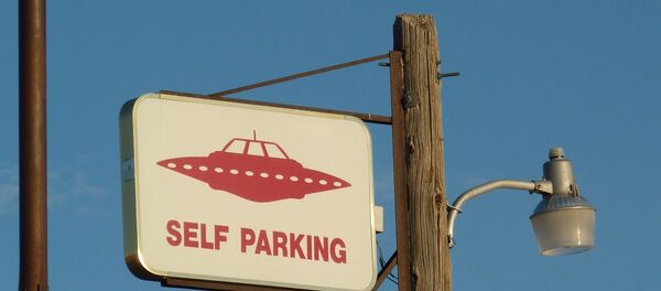 UFO self parking - Sputnik International