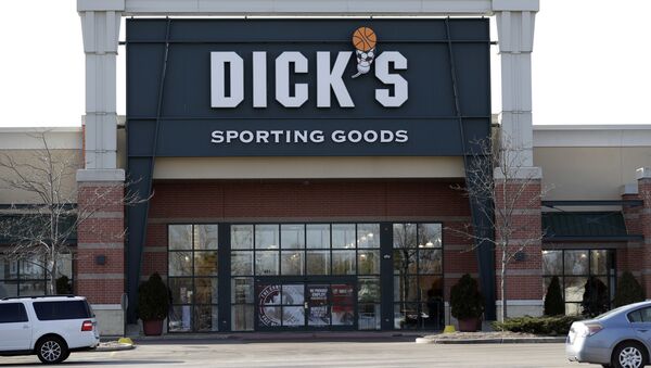 A Dick's Sporting Goods store is seen in Arlington Heights - Sputnik International