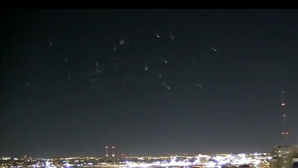 Mysterious lights over Milwaukee - Sputnik International