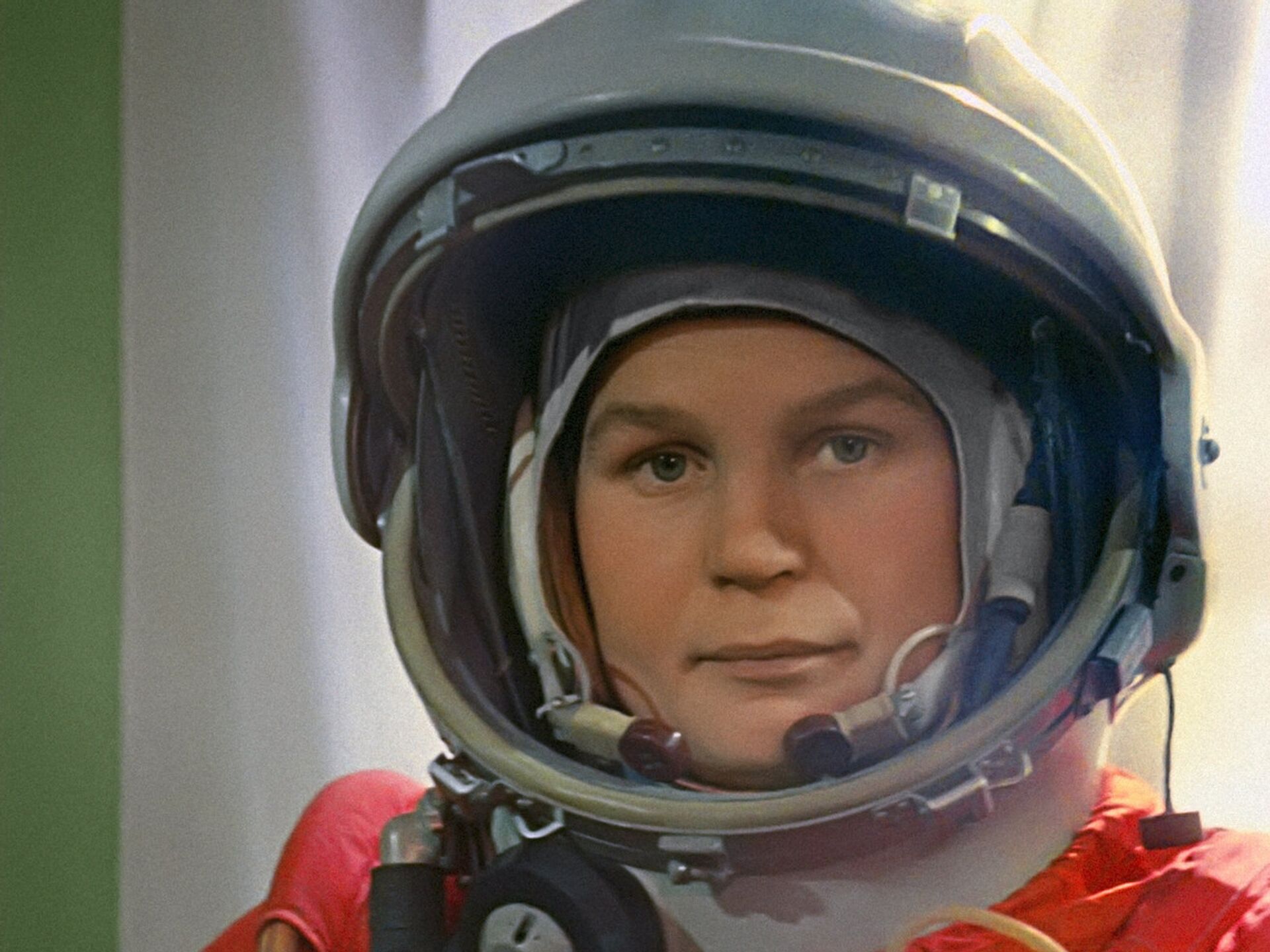 Самая первая женщина космонавт. Восток 6 Терешкова.