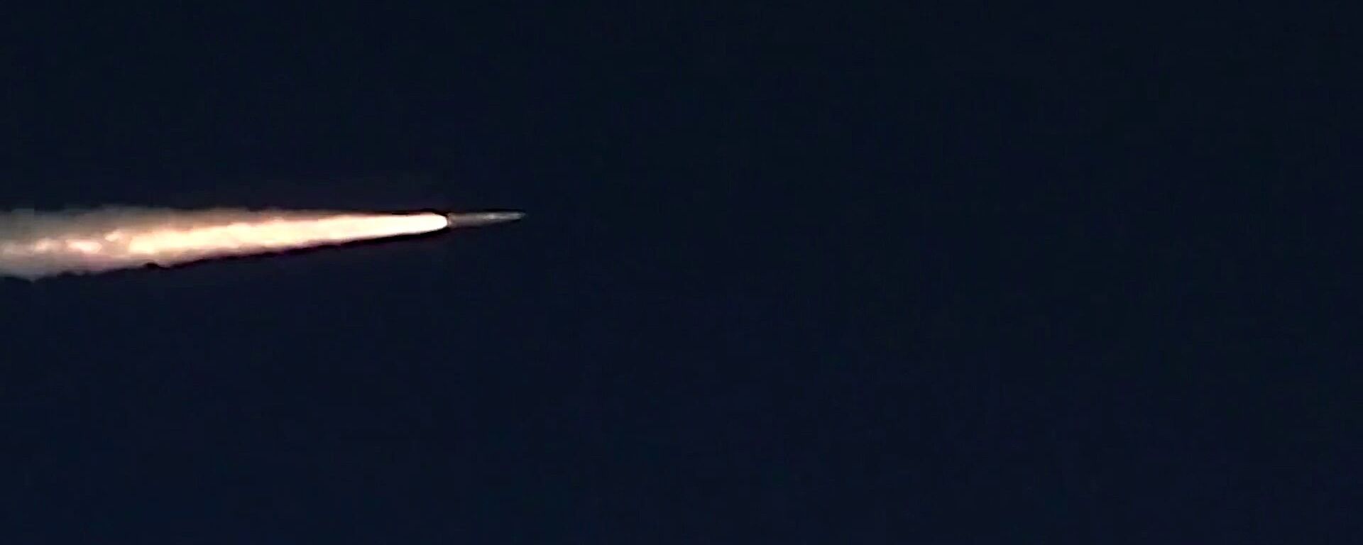 The Russian Aerospace Forces conducts test launch of a Kinzhal hypersonic aviation and missile system - Sputnik International, 1920, 16.05.2023