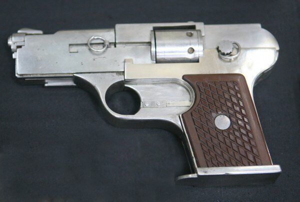Hand-made gun created by Tolstopyatov Hand-made gun created by Tolstopyatov - Sputnik International