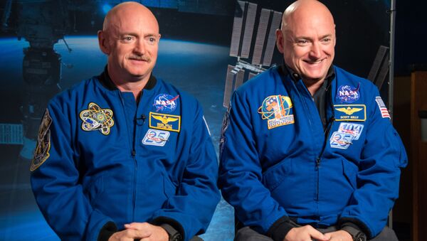 Identical twin astronauts, Scott and Mark Kelly, are subjects of NASA’s Twins Study. Scott (right) spent a year in space while Mark (left) stayed on Earth as a control subject. Researchers looked at the effects of space travel on the human body - Sputnik International