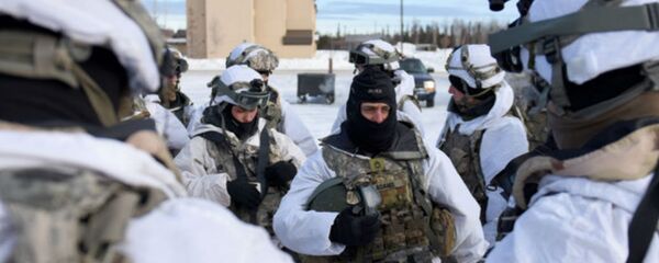 Special operations forces battle arctic conditions Special operations forces battle arctic conditions - Sputnik International