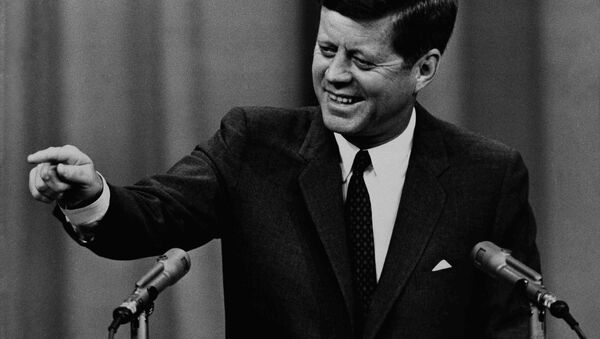 President Kennedy broke up the serious trend of his news conference with a grin as he commented on a question about tax cuts in 1963 - Sputnik International