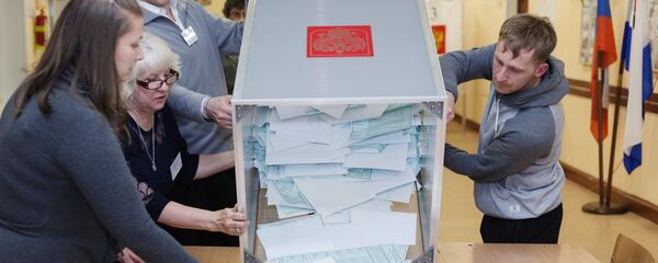 Votes counted at Russian presidential elections - Sputnik International