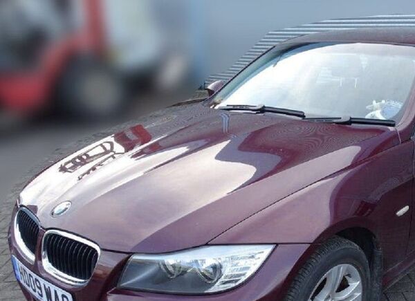 A burgundy red BMW car owned by former Russian spy Sergei Skripal is seen in this photograph released by the Metropolitan Police in London, Britain March 17, 2018 A burgundy red BMW car owned by former Russian spy Sergei Skripal is seen in this photograph released by the Metropolitan Police in London, Britain March 17, 2018 - Sputnik International