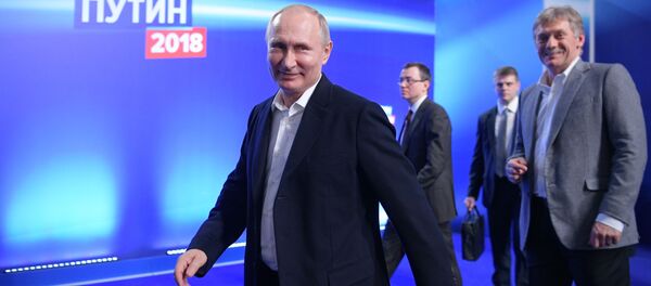 Russian President and presidential candidate Vladimir Putin visits his campaign headquarters. Right: Dmitry Peskov, presidential press secretary and deputy chief of the presidential executive office Russian President and presidential candidate Vladimir Putin visits his campaign headquarters. Right: Dmitry Peskov, presidential press secretary and deputy chief of the presidential executive office - Sputnik International