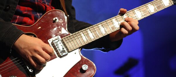 Guitar - Sputnik International