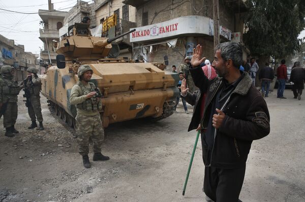 BBC Admits 'Syrian' Airstrike in Recent Story on Scarred Boy Turned Out to Be Turkish - Sputnik International