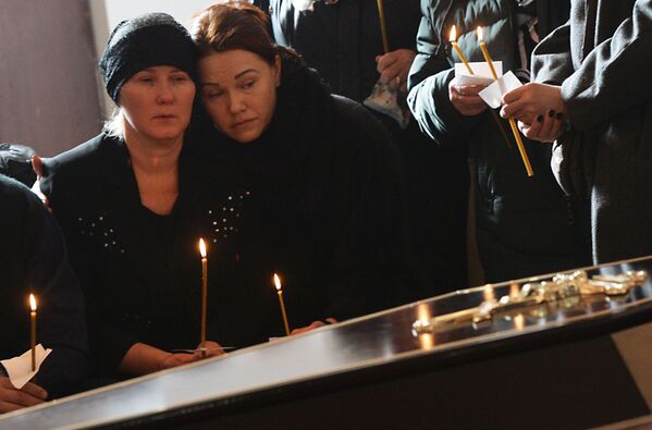 Russia Mourns Kemerovo Mall Fire Victims - Sputnik International
