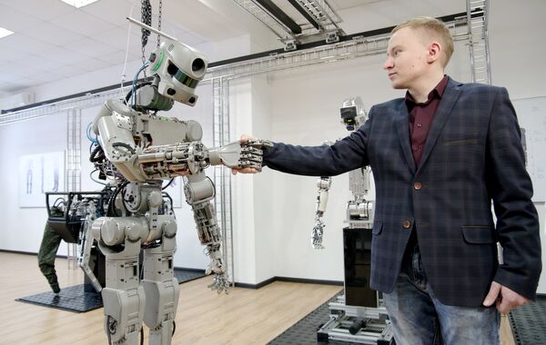 Testing the FEDOR (Final Experimental Demonstration Object Research) antropomorphic robot for the Spasatel rescue project, at a lab of Android Technics in Russia's Magnitogorsk. (File) Testing the FEDOR (Final Experimental Demonstration Object Research) antropomorphic robot for the Spasatel rescue project, at a lab of Android Technics in Russia's Magnitogorsk. (File) - Sputnik International