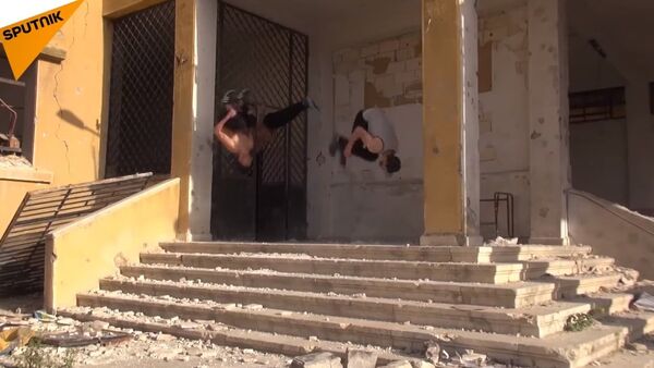 Syrians Perform Amazing Stunts on the Streets - Sputnik International