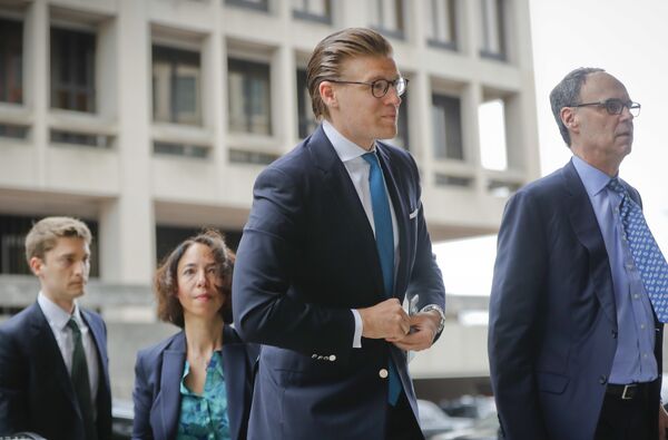 From Blackwater Contractors to Ex-Campaign Aides: Who’s Who of Donald Trump's 'Lame Duck' Pardons From Blackwater Contractors to Ex-Campaign Aides: Who’s Who of Donald Trump's 'Lame Duck' Pardons - Sputnik International