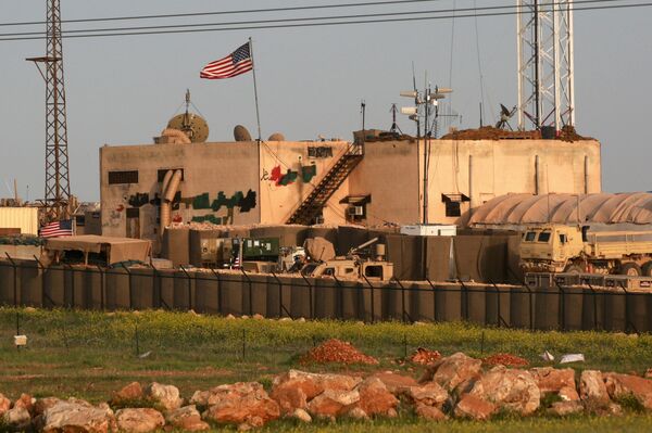 A picture taken on April 2, 2018 shows a general view of a US military base in the al-Asaliyah village, between the city of Aleppo and the northern town of Manbij - Sputnik International