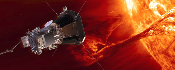 Artwork depicting NASA's Park Solar Probe studying the sun from its solar atmosphere - Sputnik International