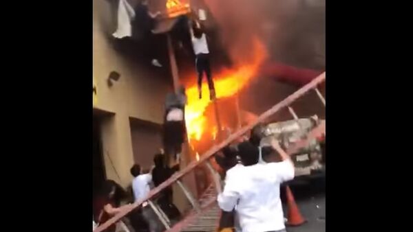 NJ Edgewater Fire, Beyoglu Lounge fire, people jumping from balcony - Sputnik International