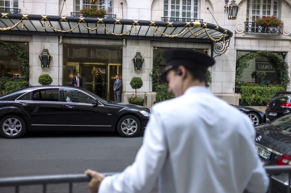 The Hotel Bristol in Paris, where Alexander Perepilichnyy stayed the night before he died The Hotel Bristol in Paris, where Alexander Perepilichnyy stayed the night before he died - Sputnik International