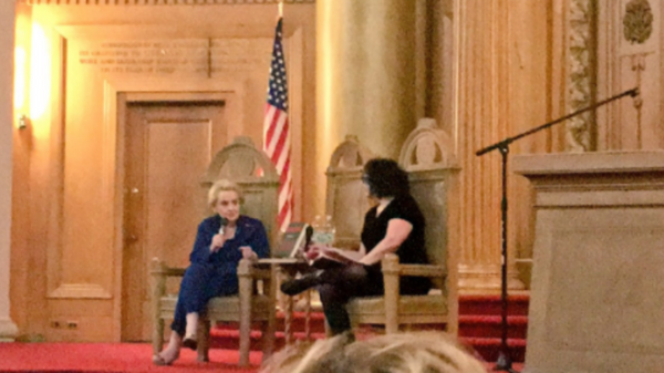 Protesters interrupt Madeleine Albright's speaking event in Brooklyn, New York - Sputnik International