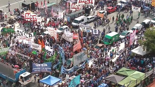 Argentina: Public-Sector Unions Strike Against Macri’s 15% Pay Ceiling - Sputnik International