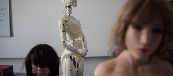 Robots in a lab of a doll factory - Sputnik International