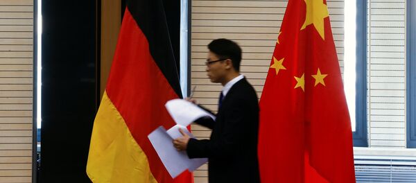 German and Chinese flags - Sputnik International
