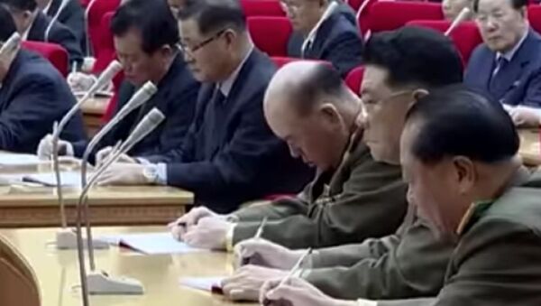 North Korean general Ri Myong-su appears to nap during a meeting - Sputnik International