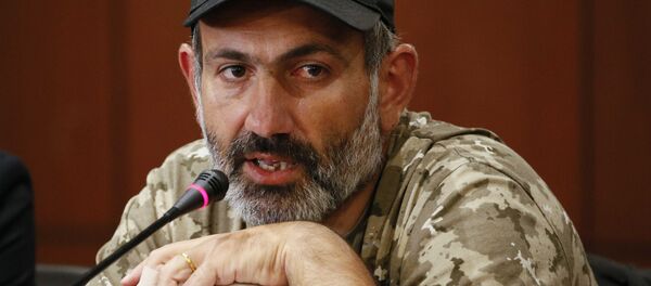 Armenian opposition leader Nikol Pashinyan speaks during a news conference in Yerevan, Armenia April 24, 2018 - Sputnik International