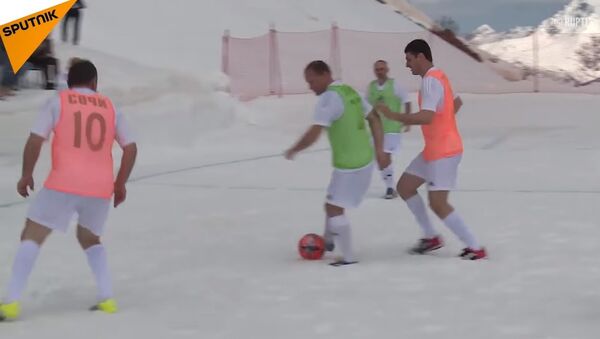 Football Match 6,500 Feet Above Sea Level in Russia's Sochi - Sputnik International