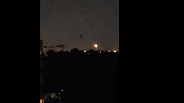 Floating Tower UFO Seen and Filmed Over Houston, TX 4/28/2018 - Sputnik International