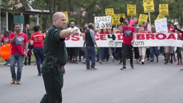 Southern Justice: Florida Family Fights for Arrest of Son’s Killer - Sputnik International