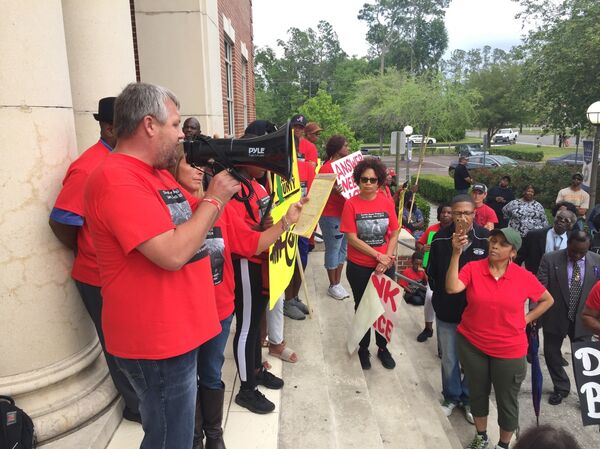 Southern Justice: Florida Family Fights for Arrest of Son’s Killer - Sputnik International