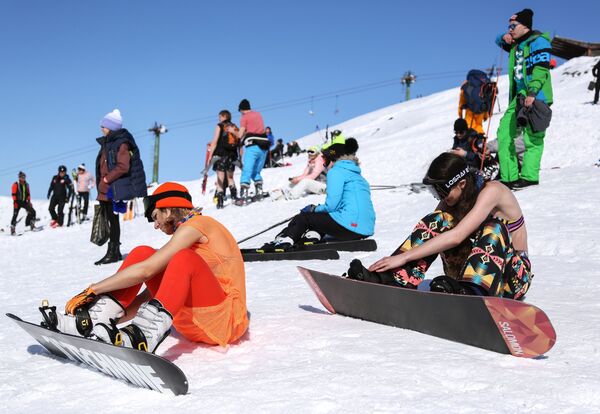 Murmansk Region Ready to Receive Tourists During High Winter Season Murmansk Region Ready to Receive Tourists During High Winter Season - Sputnik International