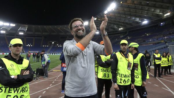 Liverpool coach Jurgen Klopp celebrates with the supporters at the end of the Champions League semifinal second leg soccer match between Roma and Liverpool at the Olympic Stadium in Rome, Wednesday, May 2, 2018 - Sputnik International