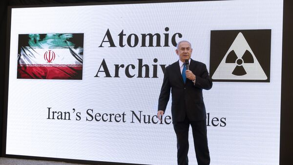 Israeli Prime Minister Benjamin Netanyahu delivers a speech on Iran's nuclear program at the defence ministry in Tel Aviv on April 30, 2018. - Sputnik International