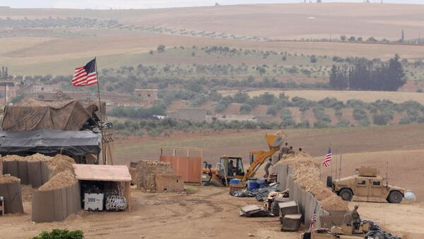 US forces set up a new base in Manbij, Syria May 8, 2018. Picture Taken May 8, 2018 - Sputnik International